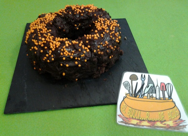 Bundt cake de chocolate y naranja