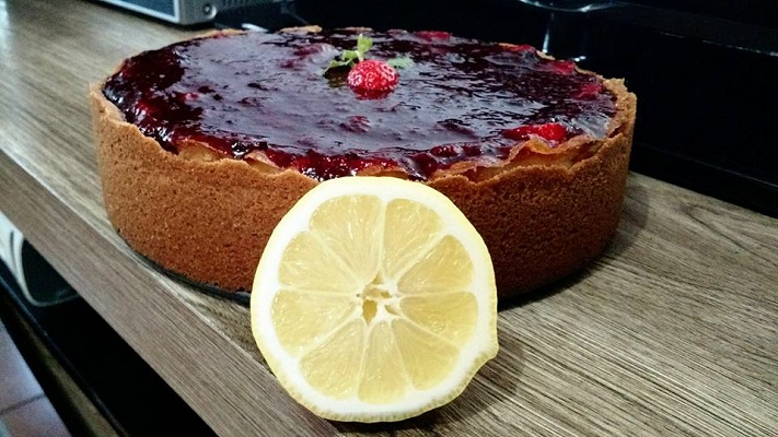 cheesecake jarabe frutas rojas