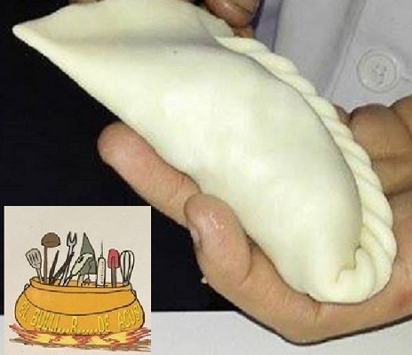 Empanada criolla (3)