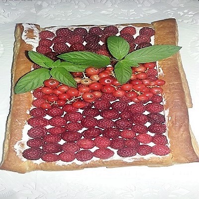 pastel de frutos rojos