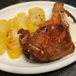 churrasco-o-falda-de-cordero-al-romero-en-horno-con-patatas-panaderas